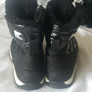 Sorel snow boots